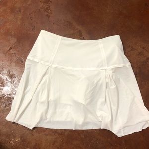 White lululemon tennis skirt